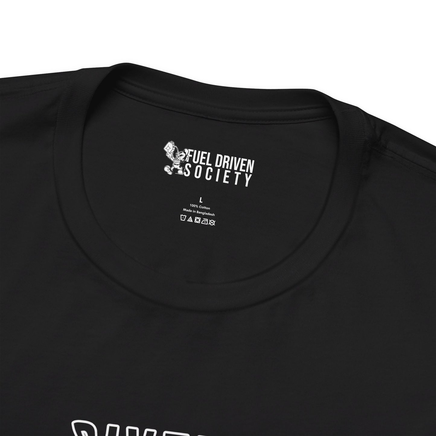 Close-up of the tagless print on the Fuel Driven Society's Drift Master Tee, highlighting the comfort and seamless design for car culture enthusiasts.